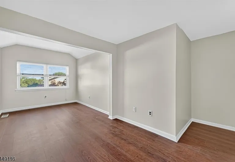 94 Beverly Hill Ter — Photo 23