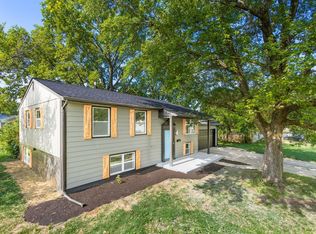 377 Gamewood Dr, Columbus, OH 43230