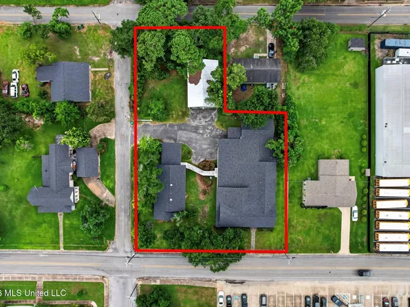 3618 Bellview Ave, Moss Point, MS 39563