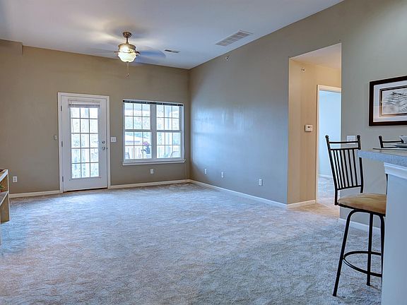 3rd image of 2213 S Main St #6