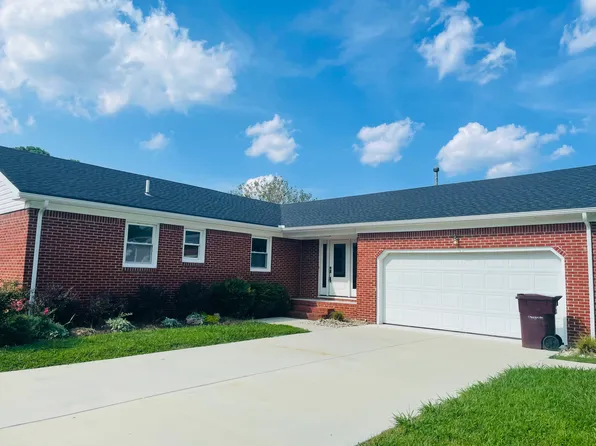 2229 Rock Creek Dr, Chesapeake, VA 23325