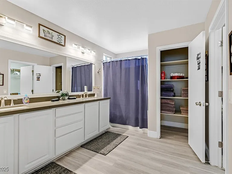 2735 Peekskill Ave — Photo 20