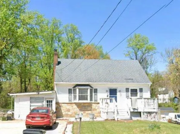 1652 Hylton Ave, Woodbridge, VA 22191