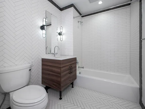 21 India Street image 10 of 33