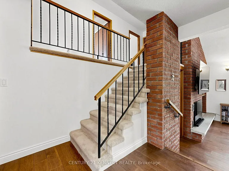 44 Pinewood Blvd — Photo 23