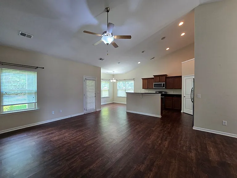 1833 Talisker Dr — Photo 9