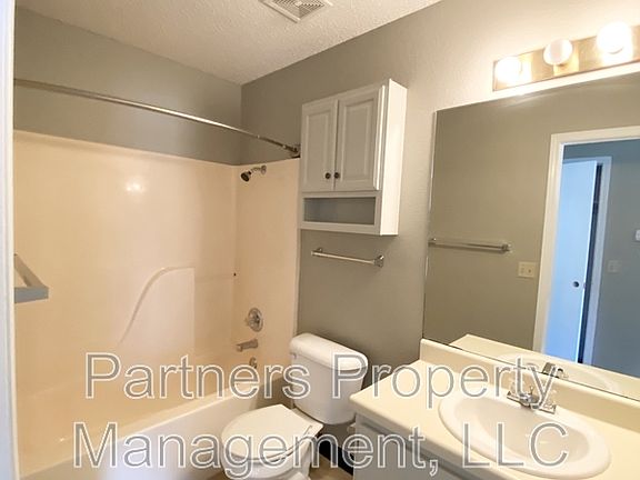 5th image of 1645 N Dawn Dr #1