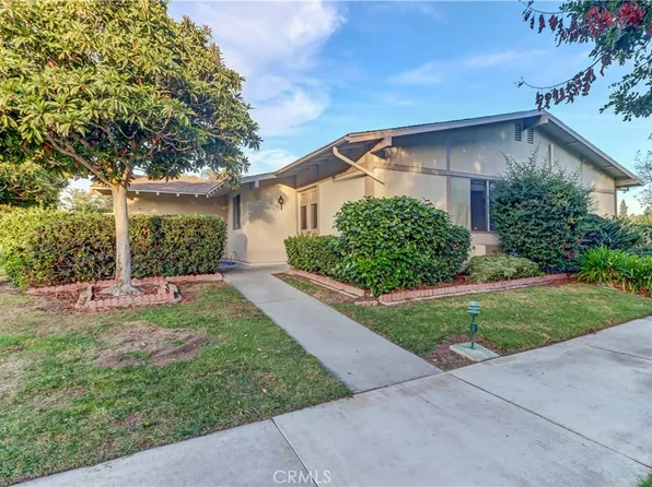 703 Avenue Sevilla #D, Laguna Woods, CA 92637