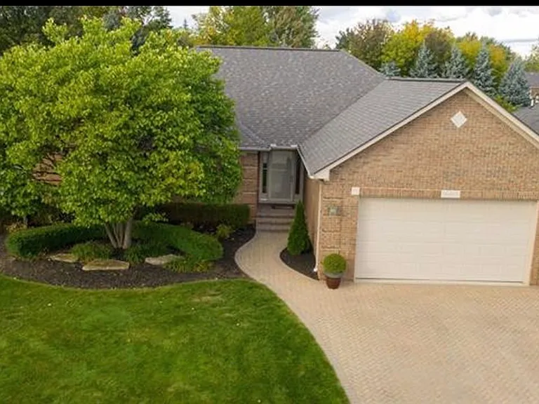 18407 Tarpey Dr — Photo 1