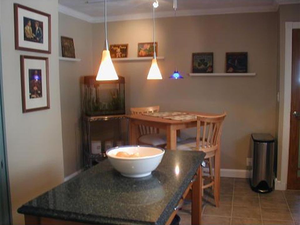 2nd image of 16 Hale Ave #2A