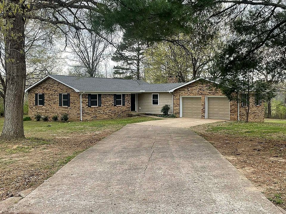 1st image of 1206 Green Valley Dr