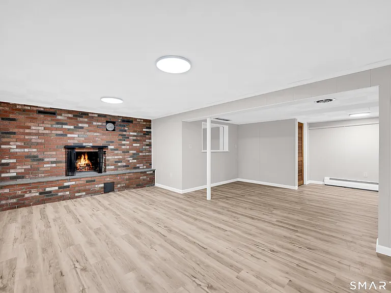 7 Olson Ave — Photo 18