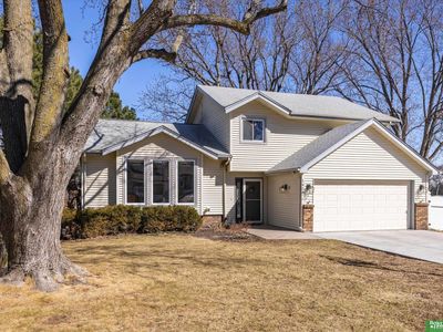 1429 N 145th Plz, Omaha, NE, 68154