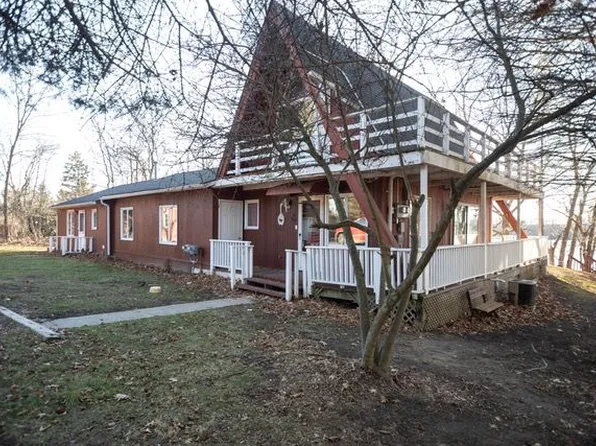 9112 Ridge Rd, Goodrich, MI 48438