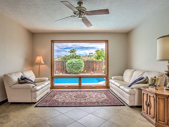 5th image of 8432 E Wilshire Dr