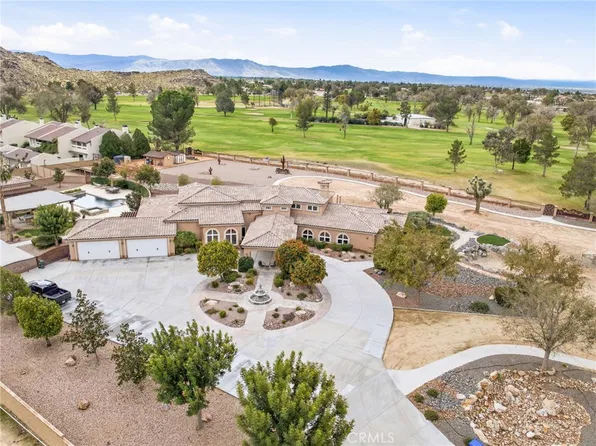 19879 Symeron Rd, Apple Valley, CA 92307