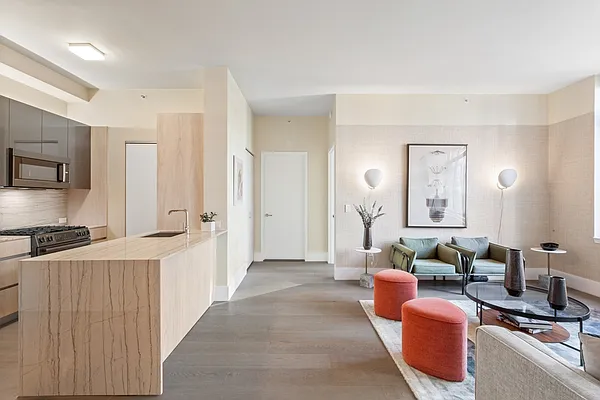 Rented by Greystar | media 2