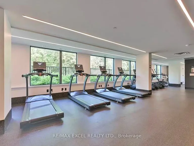 500 Wilson Ave #109 — Photo 25