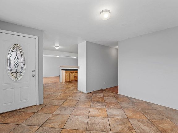 5th image of 1728 N 21st Ave