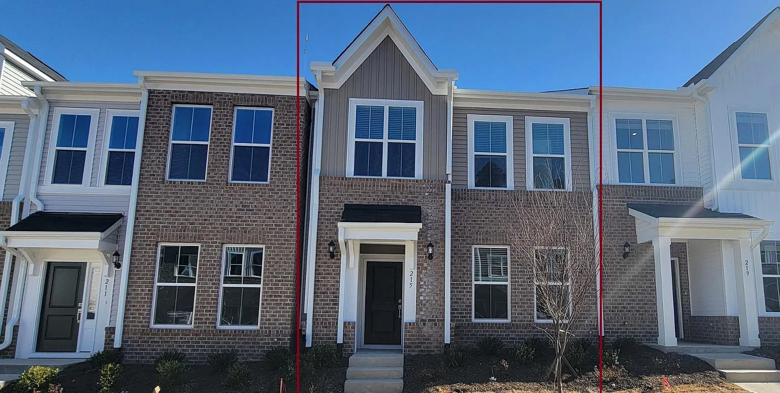 3 bed, 2.5 bath, 1710 sqft, $1,950 — Photo 3