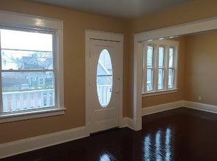 2432 S 5th Pl, Milwaukee, WI 53207