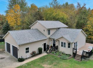 11877 W Herbison Rd, Eagle, MI 48822