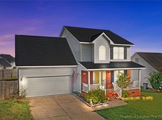 809 Bramblegate Rd, Hope Mills, NC 28348