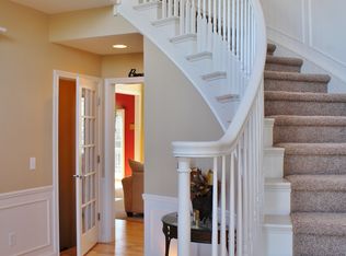 5889 Osage Dr, Carmel, IN 46033