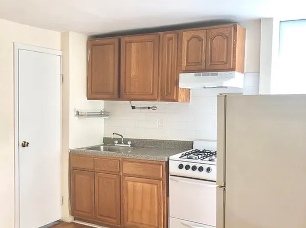 32 Joralemon Street image 1 of 7