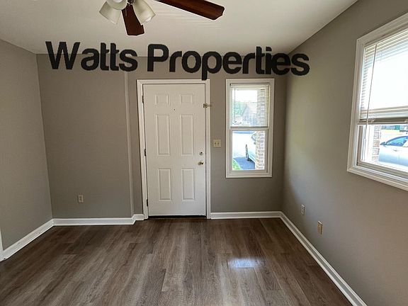 4th image of 148 12th Ave NW #148