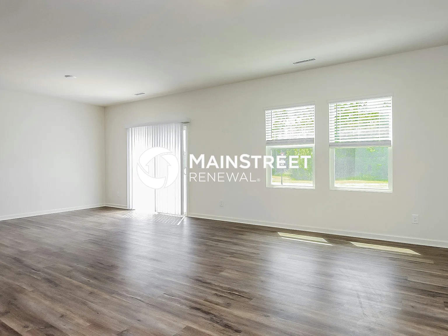 121 Quincy Meadow Ave — Photo 3