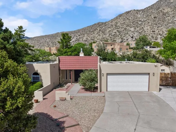 2524 Madre Dr NE, Albuquerque, NM 87112