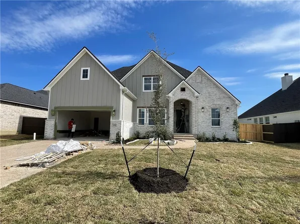 4306 Fox River Ln, Bryan, TX 77802