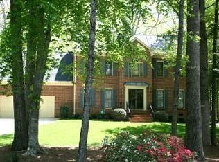 111 Woodgrove Ln, Cary, NC 27518