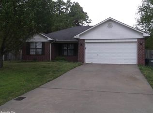 1805 Appalachain Dr, Conway, AR 72034