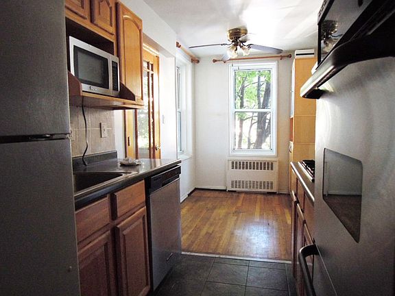 4th image of 34-43 60th St APT 2I