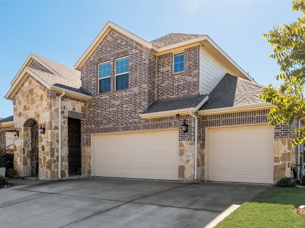 852 Layla Dr, Fate, TX 75087