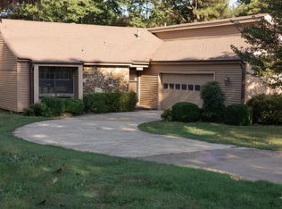 2018 Cenwood Dr, Jonesboro, AR 72401