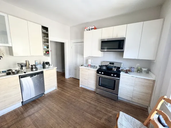 158 Boston St, Dorchester, MA