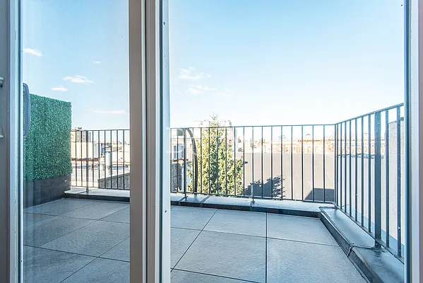 Rented by Brick&Mortar | media 29