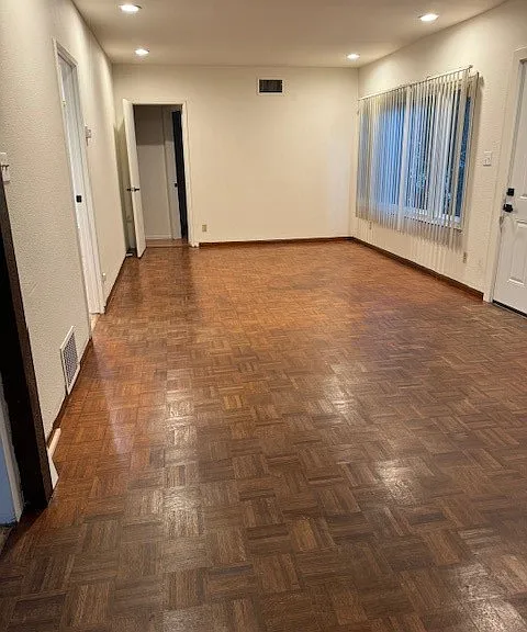 430 Ivy St — Photo 4