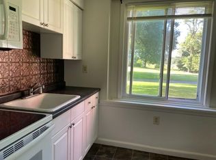 186 River Rd #186D, Annandale, NJ 08801