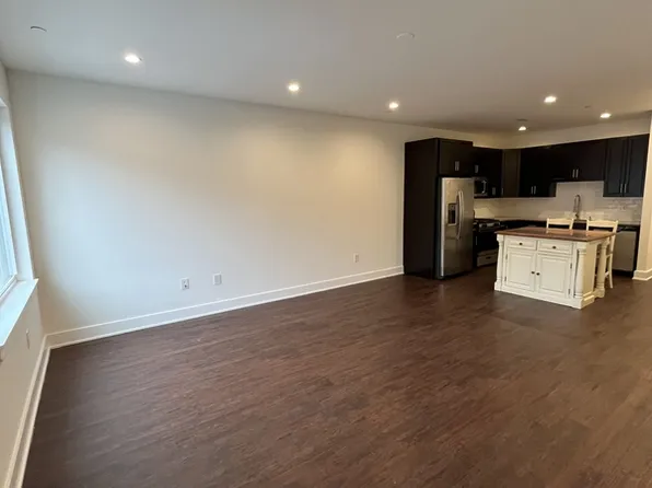 1219 N 5th St #2, Philadelphia, PA 19122