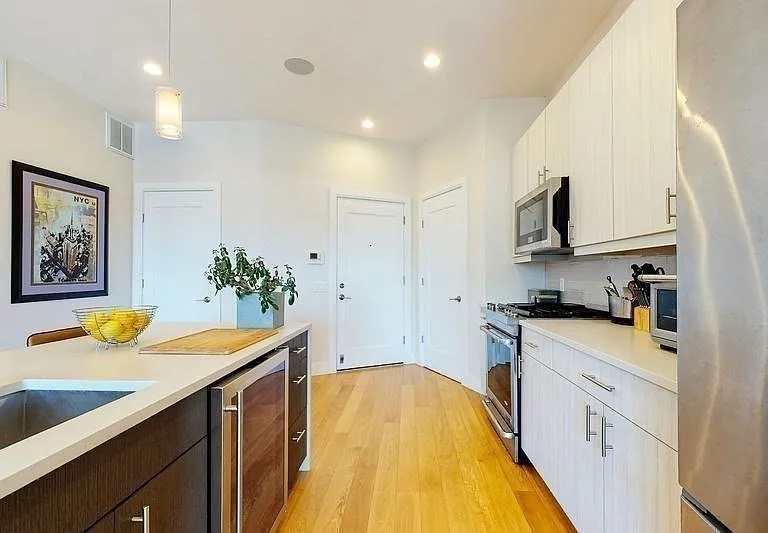 488 Dorchester Ave #4H — Photo 6