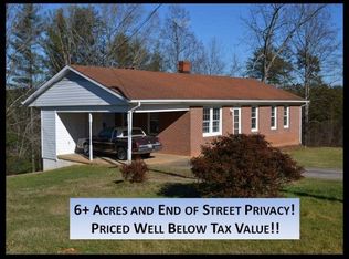 157 Spruce Pine Ln, North Wilkesboro, NC 28659