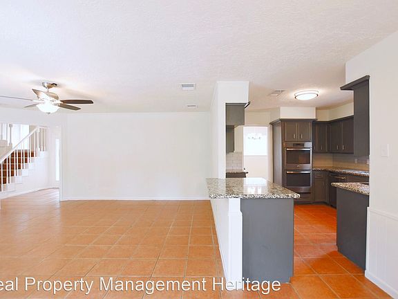 3rd image of 2115 Pine River Dr