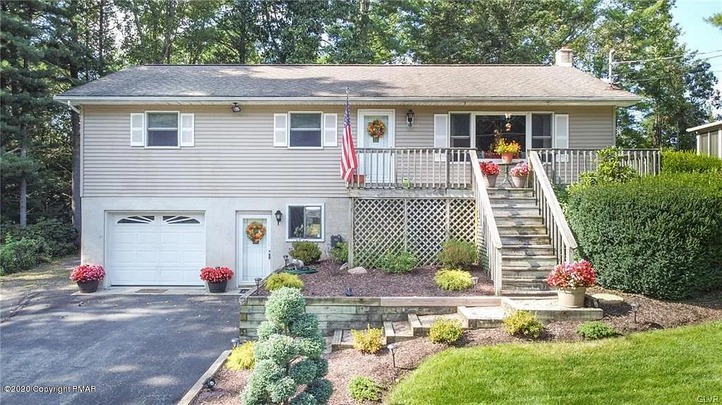 5097 Pine Ridge Rd N photo 1