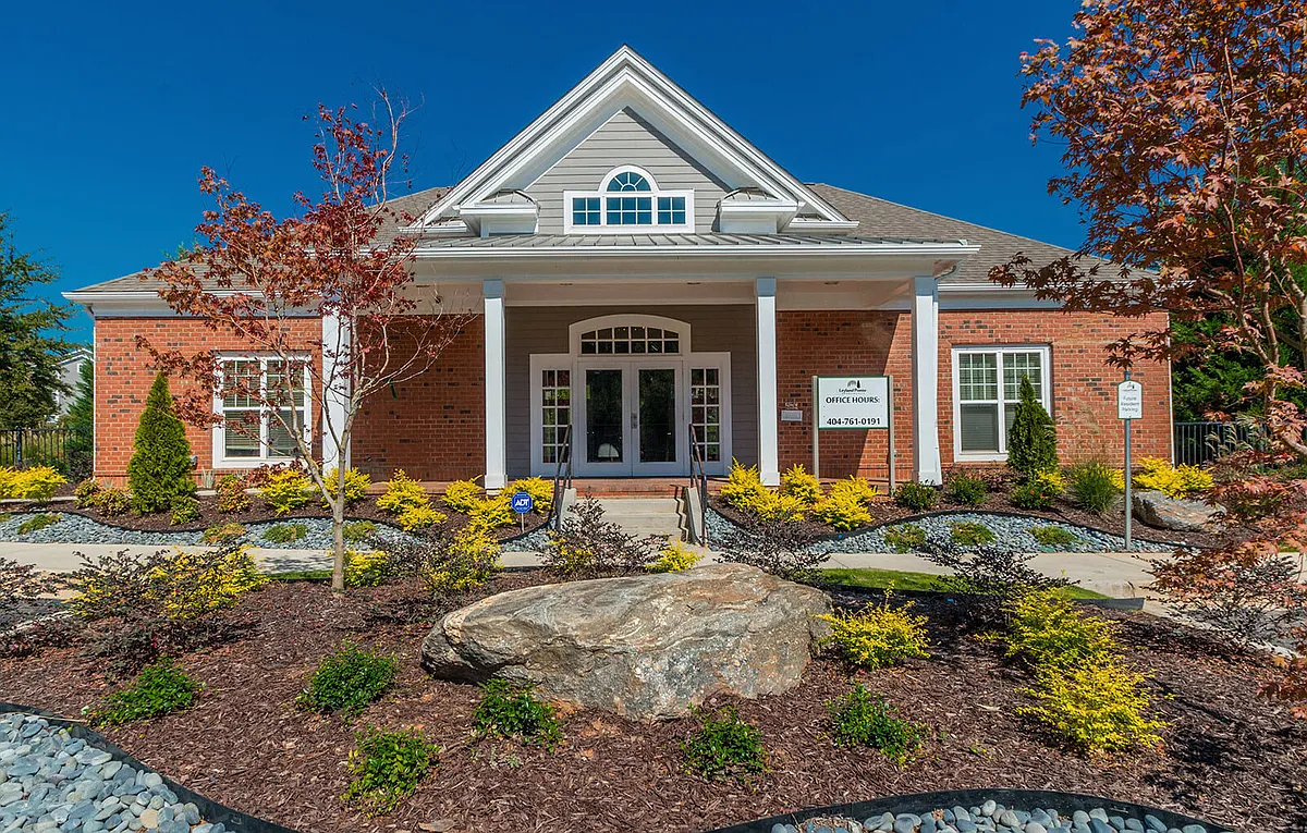 Building Photo - Leyland Pointe