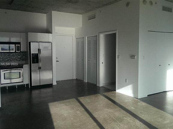 4th image of 133 NE 2nd Ave APT 1415