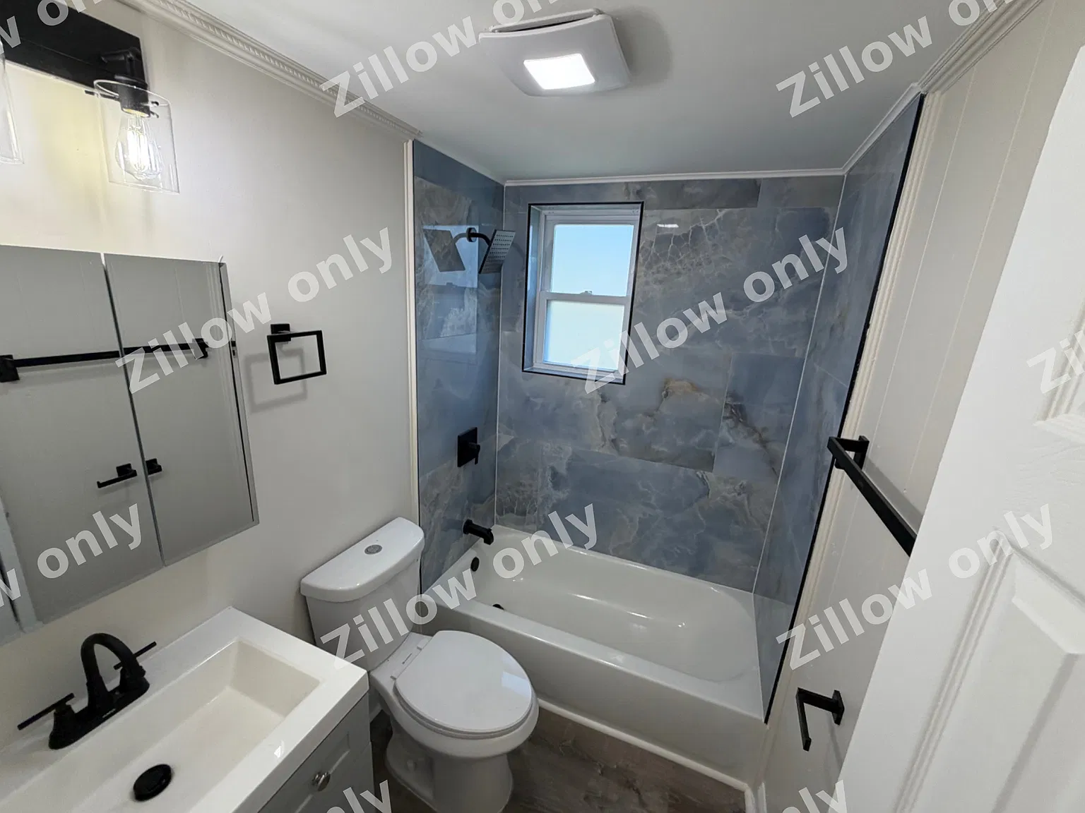 3 bed, $1,650 — Photo 4